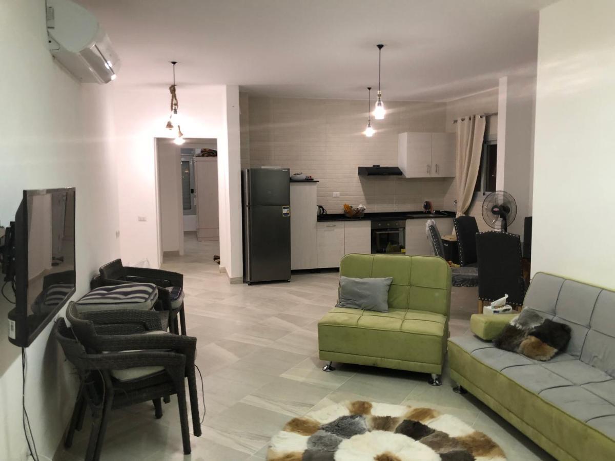 Einbay Pool View Appartement ไอน์ ซกนา ภายนอก รูปภาพ