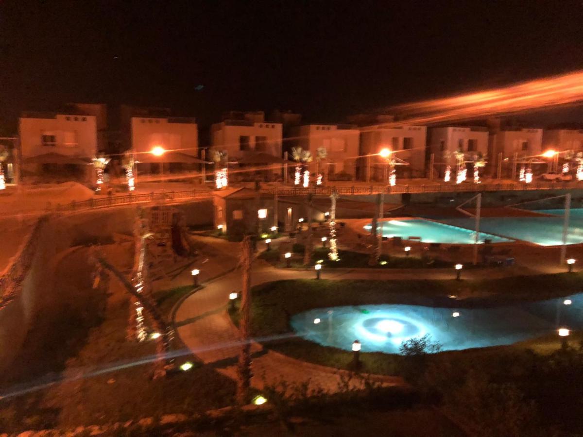 Einbay Pool View Appartement ไอน์ ซกนา ภายนอก รูปภาพ