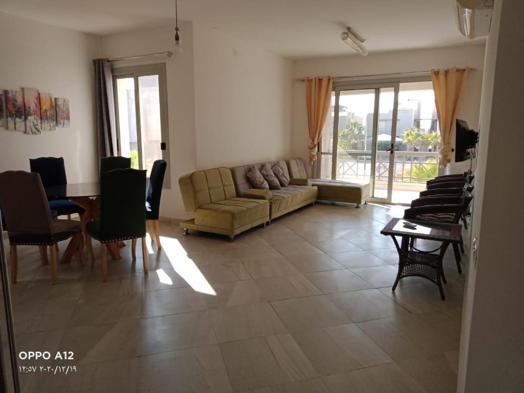Einbay Pool View Appartement ไอน์ ซกนา ภายนอก รูปภาพ